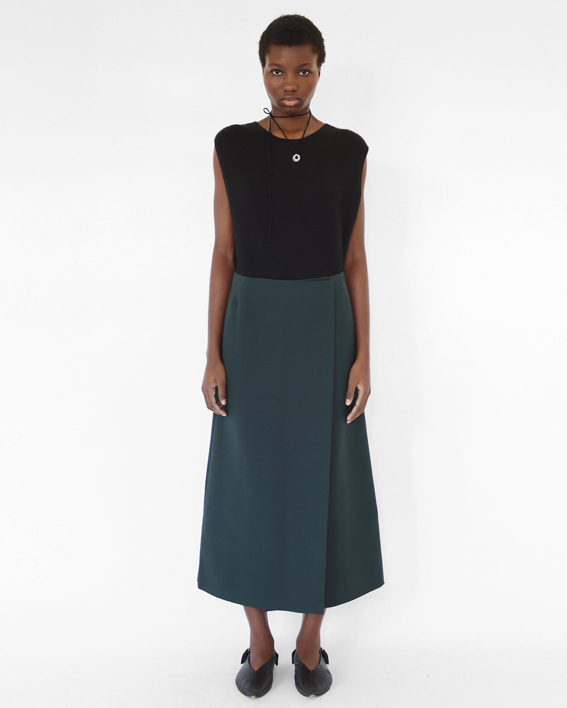 'SAIO' wrap skirt in dark green wool / silk