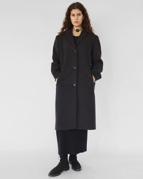 MID LENGTH CLASSIC COAT IN PURPLE WOOL / CASHMERE