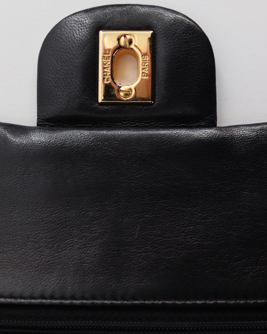 SMALL CLASSIC DOUBLE FLAP BAG IN BLACK LAMBSKIN WITH 24K GOLD PLATED HARDWARE