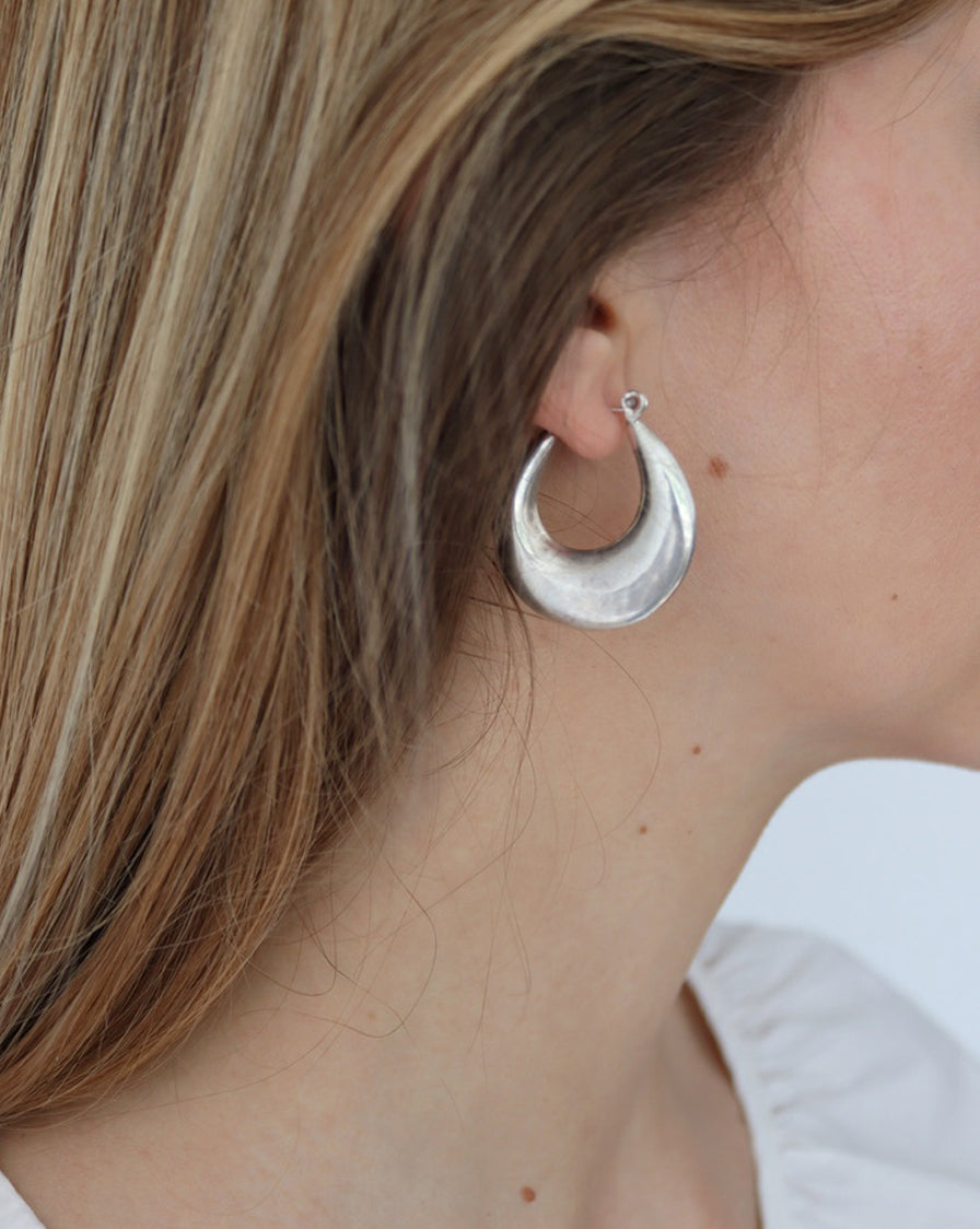 COWBELL HOOP EARRING IN STERLING SILVER