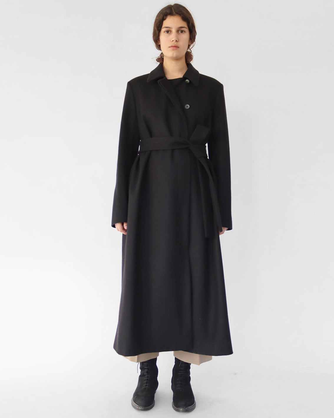 'TOOMANA’ belted coat in BLACK WOOL / CASHMERE