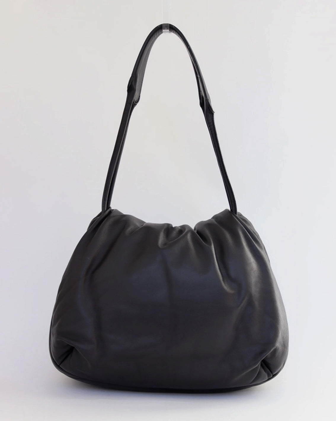 S/S 2016 PILLOW BAG IN PADDED BLACK LEATHER